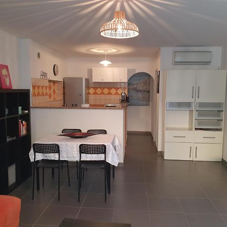 Location Saisonniere - Appartement T3 - Propriano Propriano  Exteriör bild